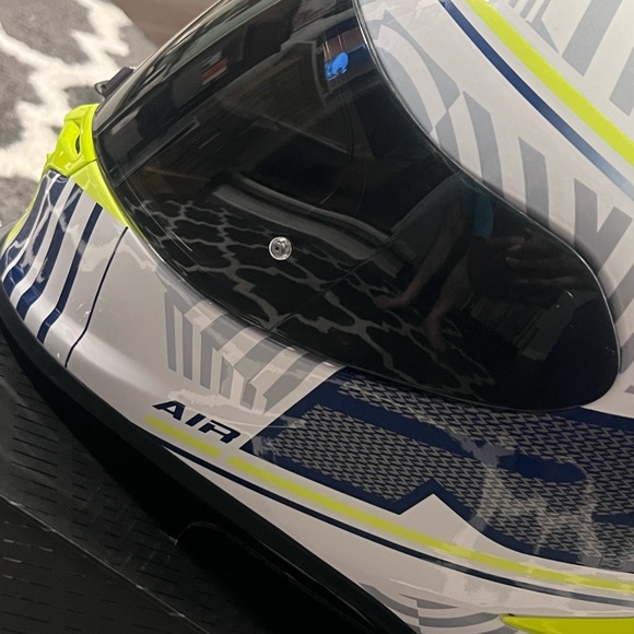 🦂 Scorpion EXO-R1 Air Juice Helmet - Picture 7 of 16